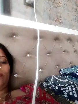 Soniya Roy online show from November 27, 7:54 am