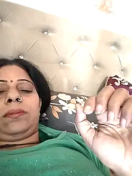 Snapshot of Soniya_Roy chatting on April 19, 4:45 am Soniya Roy online show from April 19, 4:45 am
