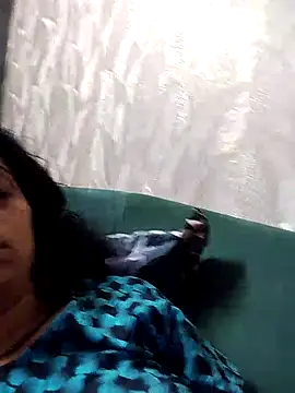Snapshot of Soniya_Roy chatting on May 6, 2:08 am Soniya Roy online show from May 6, 2:08 am