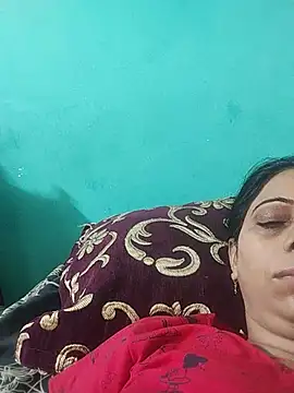 Snapshot of Soniya_Roy chatting on May 7, 1:33 am Soniya Roy online show from May 7, 1:33 am