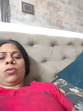 Snapshot of Soniya_Roy chatting on May 8, 3:06 pm Soniya Roy online show from May 8, 3:06 pm
