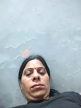 Snapshot of Soniya_Roy chatting on May 26, 5:09 pm Soniya Roy online show from May 26, 5:09 pm