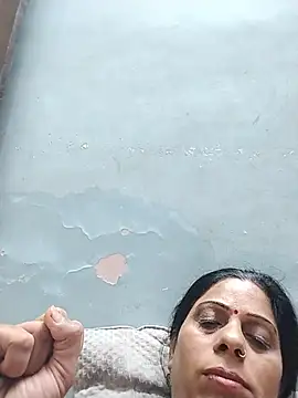 Snapshot of Soniya_Roy chatting on May 30, 4:37 pm Soniya Roy online show from May 30, 4:37 pm