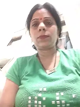 Snapshot of Soniya_Roy chatting on May 31, 4:47 pm Soniya Roy online show from May 31, 4:47 pm