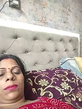 Soniya Roy online show from July 17, 10:00 am