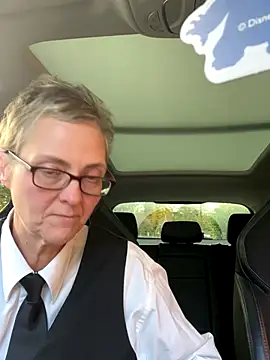 Curvy-Jinx online show from November 28, 11:02 am