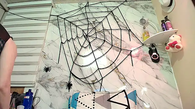 Snapshot of rachelroberts chatting on October 28, 9:13 am rachelroberts online show from October 28, 9:13 am