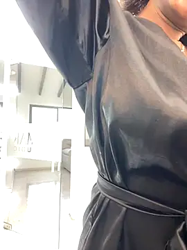 Snapshot of VictoriaKroft chatting on September 29, 12:32 pm VictoriaKroft online show from September 29, 12:32 pm