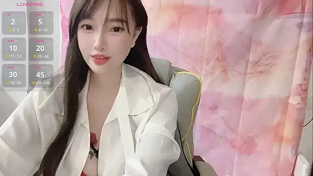 Snapshot of Crush-7ii chatting on October 2, 1:07 pm Crush-7ii online show from October 2, 1:07 pm