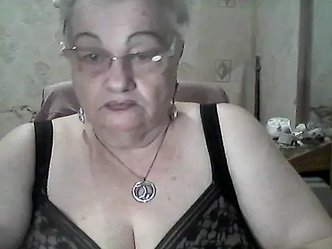 NatalieNorth online show from September 11, 8:20 pm