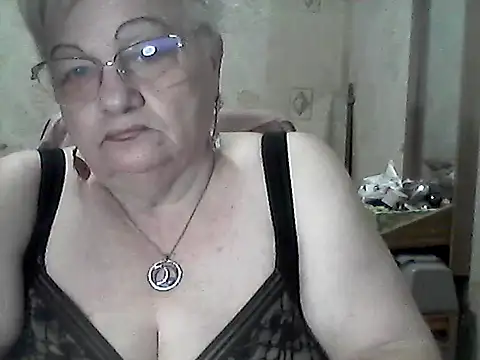 Snapshot of NatalieNorth chatting on September 22, 8:11 pm NatalieNorth online show from September 22, 8:11 pm