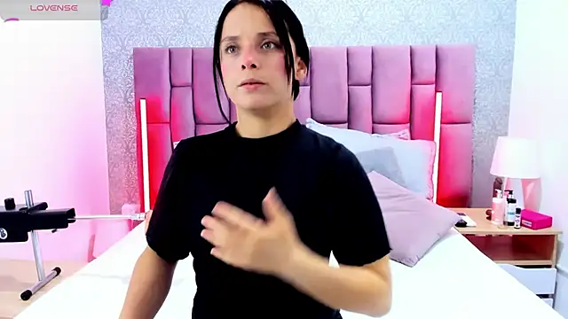 Snapshot of MartinaRizzi chatting on October 29, 3:53 am MartinaRizzi online show from October 29, 3:53 am