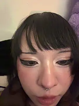 Snapshot of Kitty_yukimura chatting on May 13, 3:04 am Kitty yukimura online show from May 13, 3:04 am