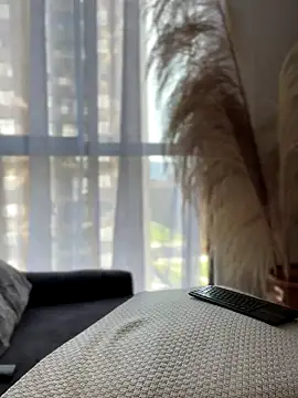 Sofi Leal online show from November 27, 12:51 pm