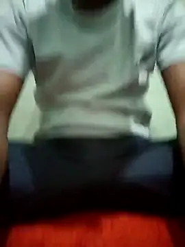 Snapshot of monubigcoock chatting on December 2, 3:51 pm monubigcoock online show from December 2, 3:51 pm