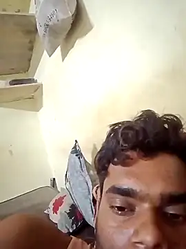 Snapshot of monubigcoock chatting on March 30, 9:43 am monubigcoock online show from March 30, 9:43 am