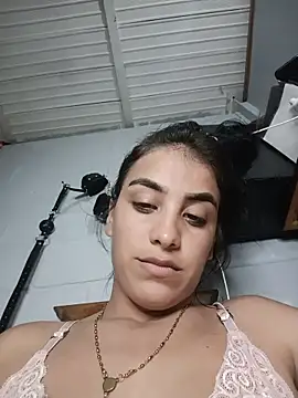 Bigtiti01 online show from May 12, 6:27 pm