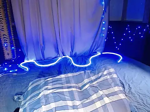 hot tsmicah online show from March 21, 8:19 am