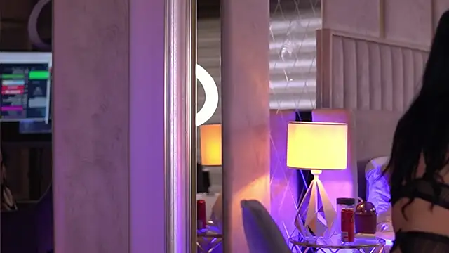 FrancescaDante online show from October 14, 6:25 am