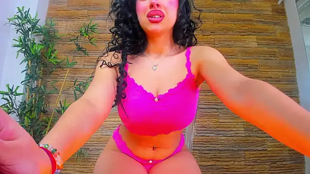 Cupcake Izzy online show from March 9, 5:33 am