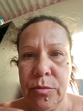 Snapshot of SinisterBabe chatting on September 21, 11:01 am SinisterBabe online show from September 21, 11:01 am