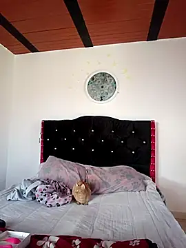 Snapshot of Isa_Acosta chatting on November 22, 12:48 pm Isa Acosta online show from November 22, 12:48 pm