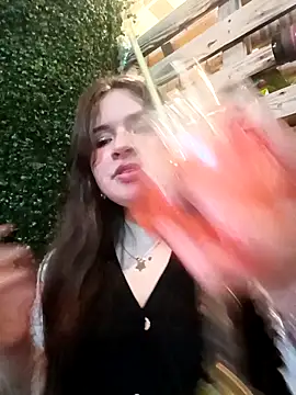 Snapshot of Isa_Acosta chatting on February 11, 1:43 am Isa Acosta online show from February 11, 1:43 am