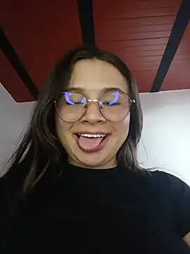 Isa Acosta online show from May 15, 10:17 pm