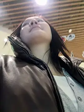 KissMeEva online show from November 2, 3:03 pm