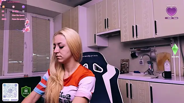 space danger online show from October 14, 4:02 am