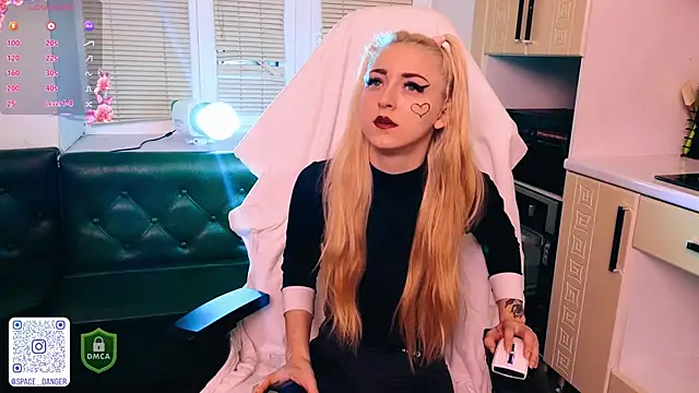 space danger online show from October 18, 2:07 pm