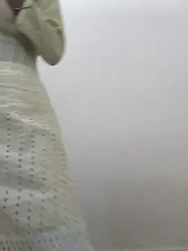 Alia-00 online show from October 28, 4:05 am