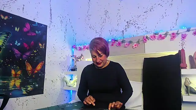 JaddeWalker online show from April 4, 11:18 am