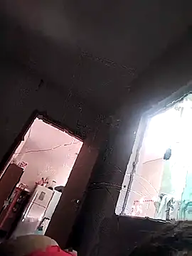 Snapshot of Bombom3425 chatting on November 13, 6:29 pm Bombom3425 online show from November 13, 6:29 pm