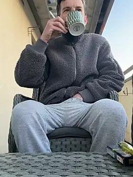 Michel huge online show from April 1, 7:00 pm