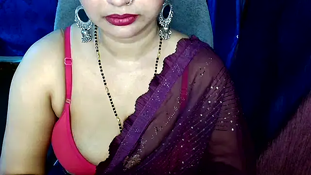 QUEEN SAKHI- online show from May 10, 11:37 am