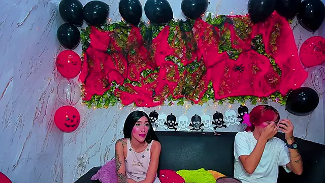 Snapshot of Burning_Embers chatting on November 1, 11:51 pm Burning Embers online show from November 1, 11:51 pm