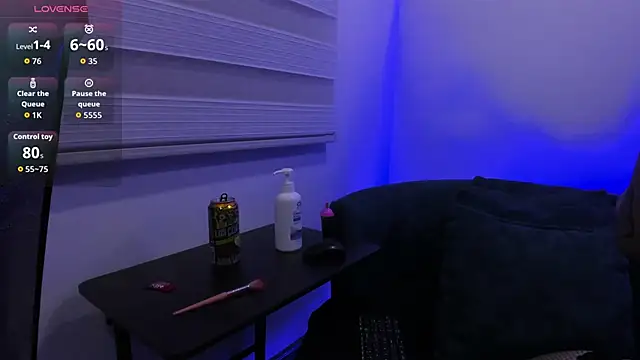 SafiroBlake online show from September 18, 3:30 am