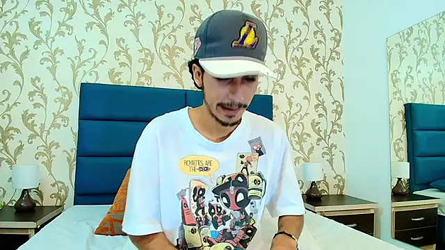 Marcus Jeron online show from November 17, 8:47 pm