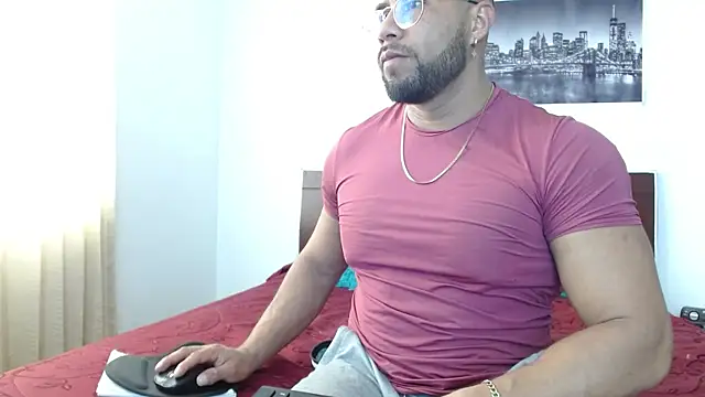 Snapshot of AntonyDAngelo25 chatting on November 20, 5:45 pm AntonyDAngelo25 online show from November 20, 5:45 pm