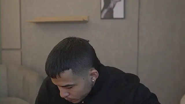 Thiago Valente online show from February 23, 1:19 pm