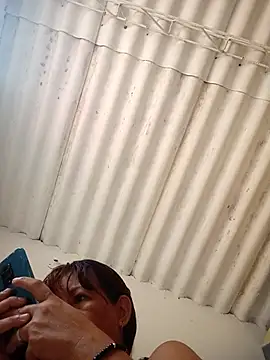 marinita13 online show from February 7, 5:38 pm