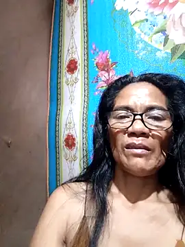 Snapshot of ImYourWoman_55 chatting on September 14, 3:22 pm ImYourWoman 55 online show from September 14, 3:22 pm