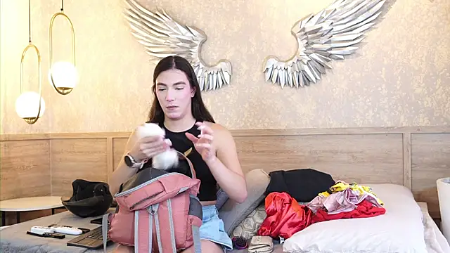 Ariaa Isabell online show from May 12, 6:38 pm