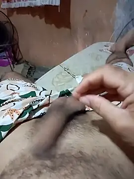 NAUFRAGO 17CM online show from January 11, 6:02 pm