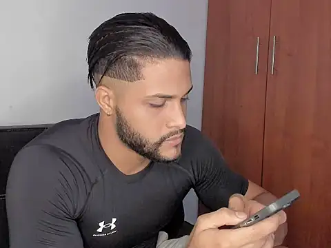 Pier Simons online show from October 12, 6:56 am