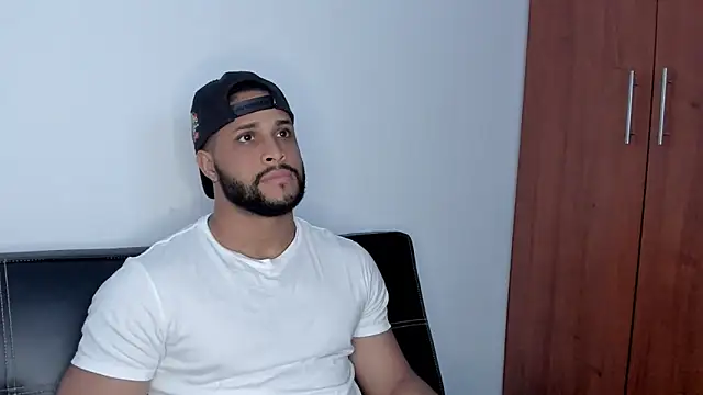 Pier Simons online show from October 25, 11:40 am