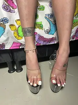 Ammberly  Adam23 online show from March 8, 8:12 pm