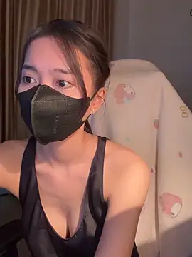Snapshot of _Meimeibaby_ chatting on May 8, 10:42 am Meimeibaby online show from May 8, 10:42 am