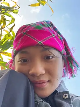 Phayphay77 online show from November 15, 8:22 am